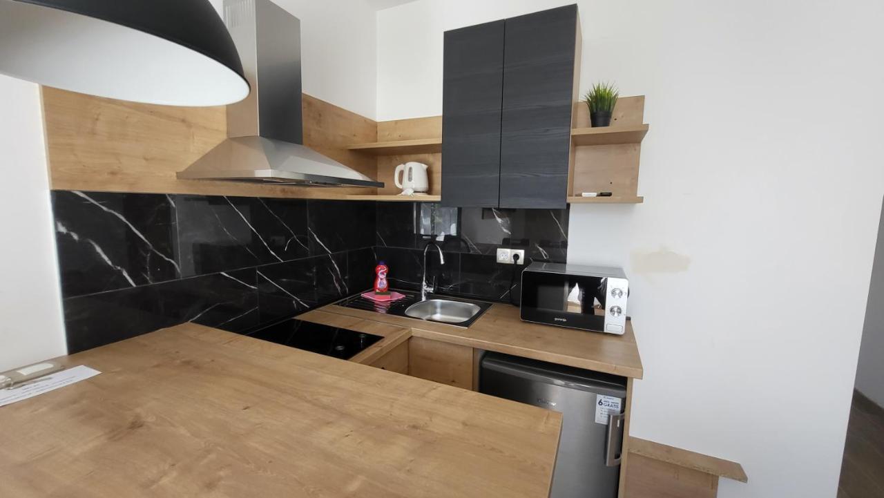 Imperial Central Residences West Rijeka Luaran gambar